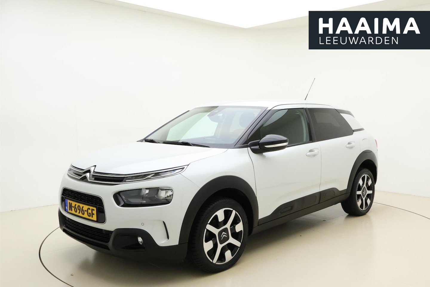 Citroën C4 Cactus - 1.2 PureTech Shine Plus | 110PK | Keyless Entree | Navigatie| Parkeer Camera  | Parkeer Se - AutoWereld.nl