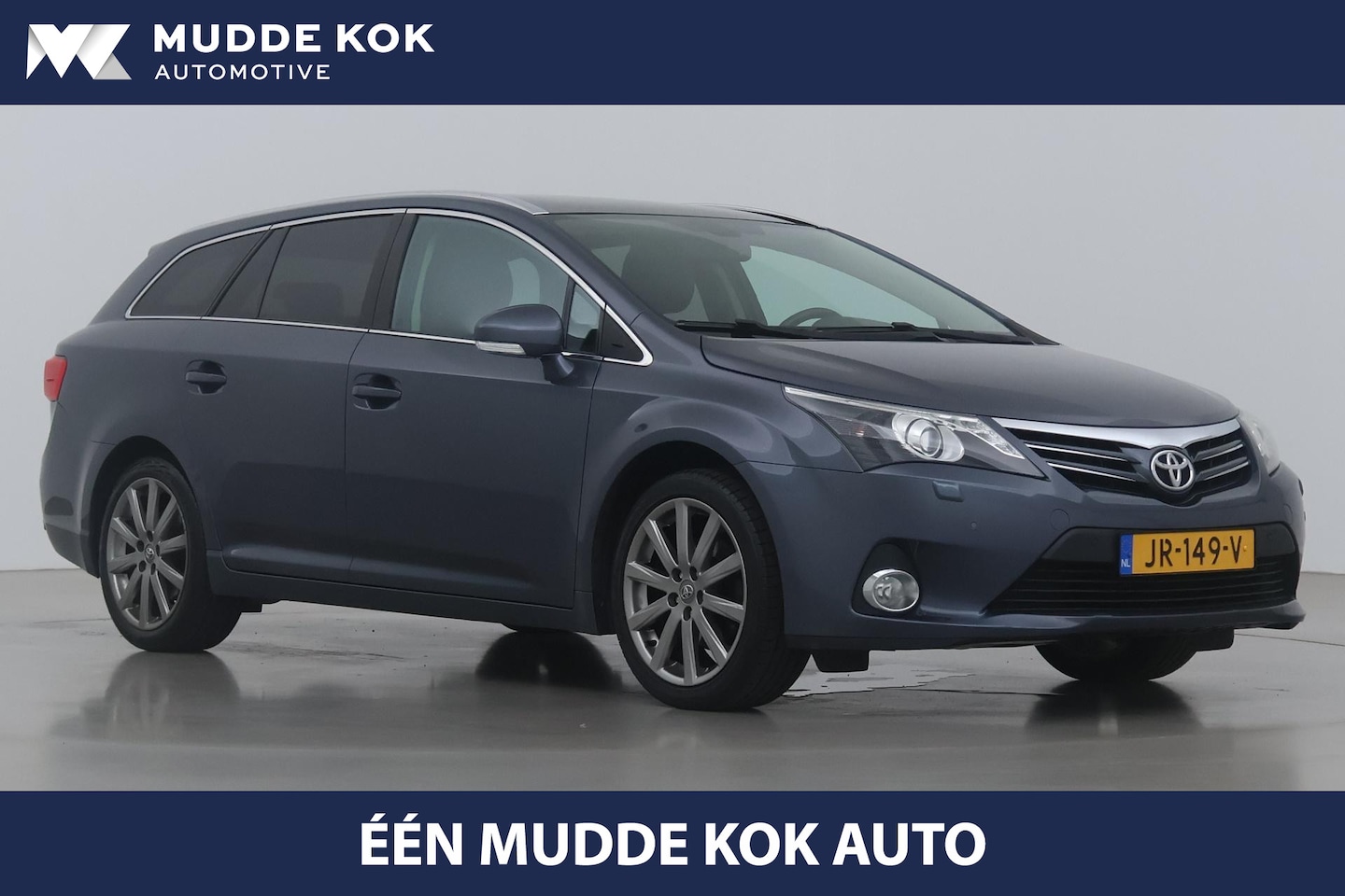 Toyota Avensis Wagon - 1.8 VVTi Dynamic Business | Panoramadak | Trekhaak | Vol-Leder | Camera | Getint Glas - AutoWereld.nl