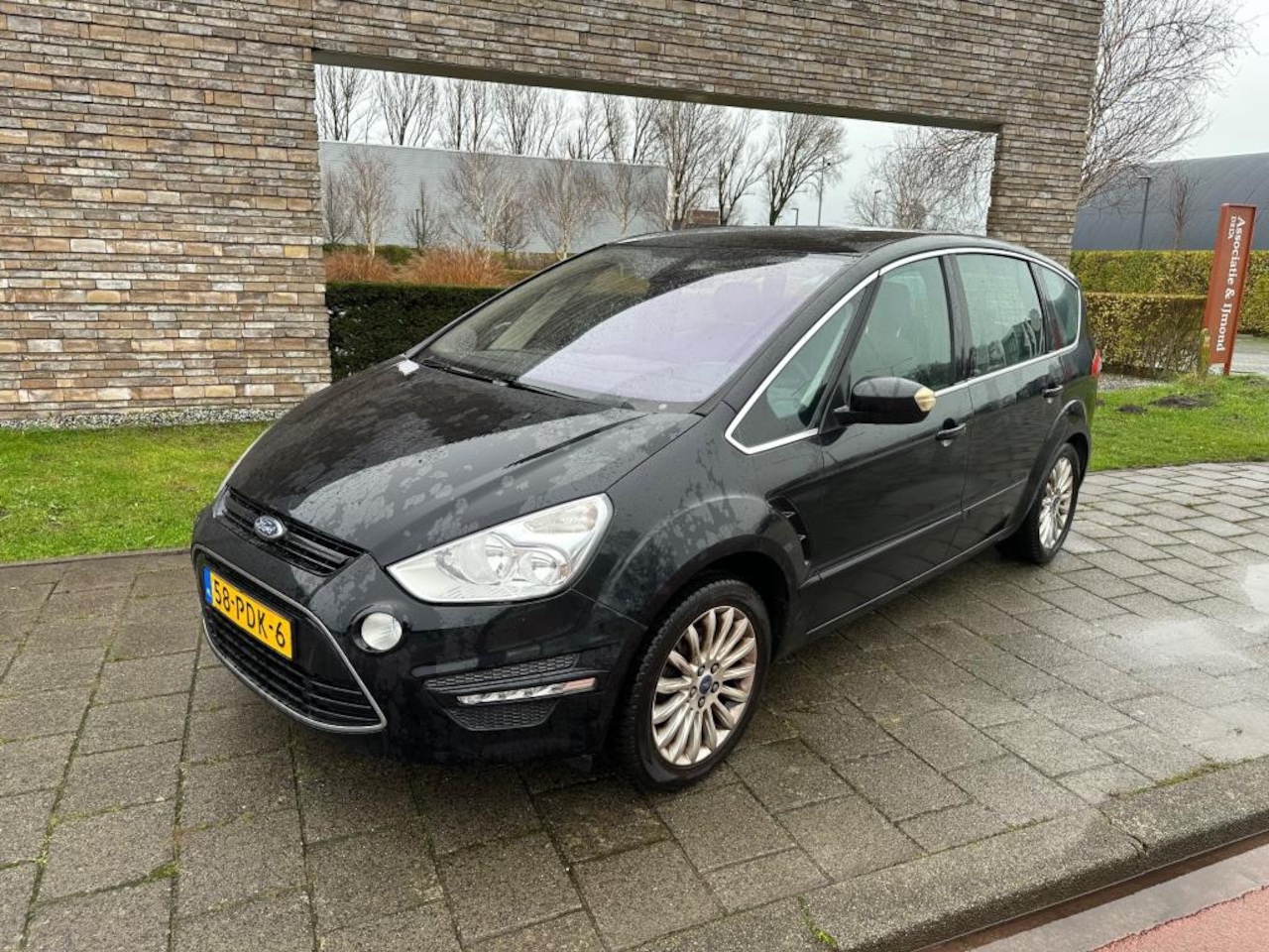 Ford S-Max - 2.0 Titanium/7-persoons/facelift - AutoWereld.nl