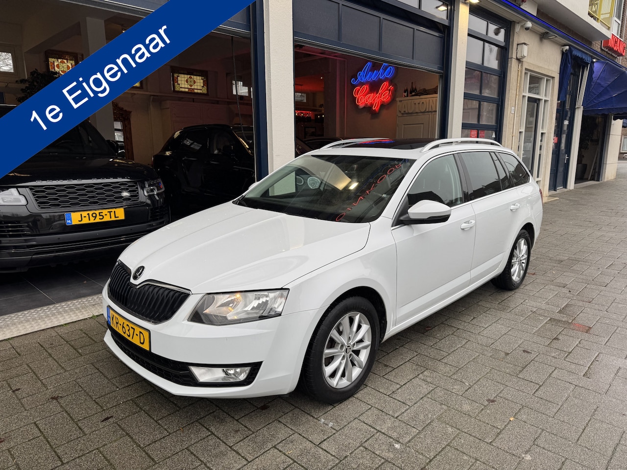 Skoda Octavia Combi - 1.0 TSI Greentech Ambition Business 1 EIGENAAR/PANORAMA - AutoWereld.nl