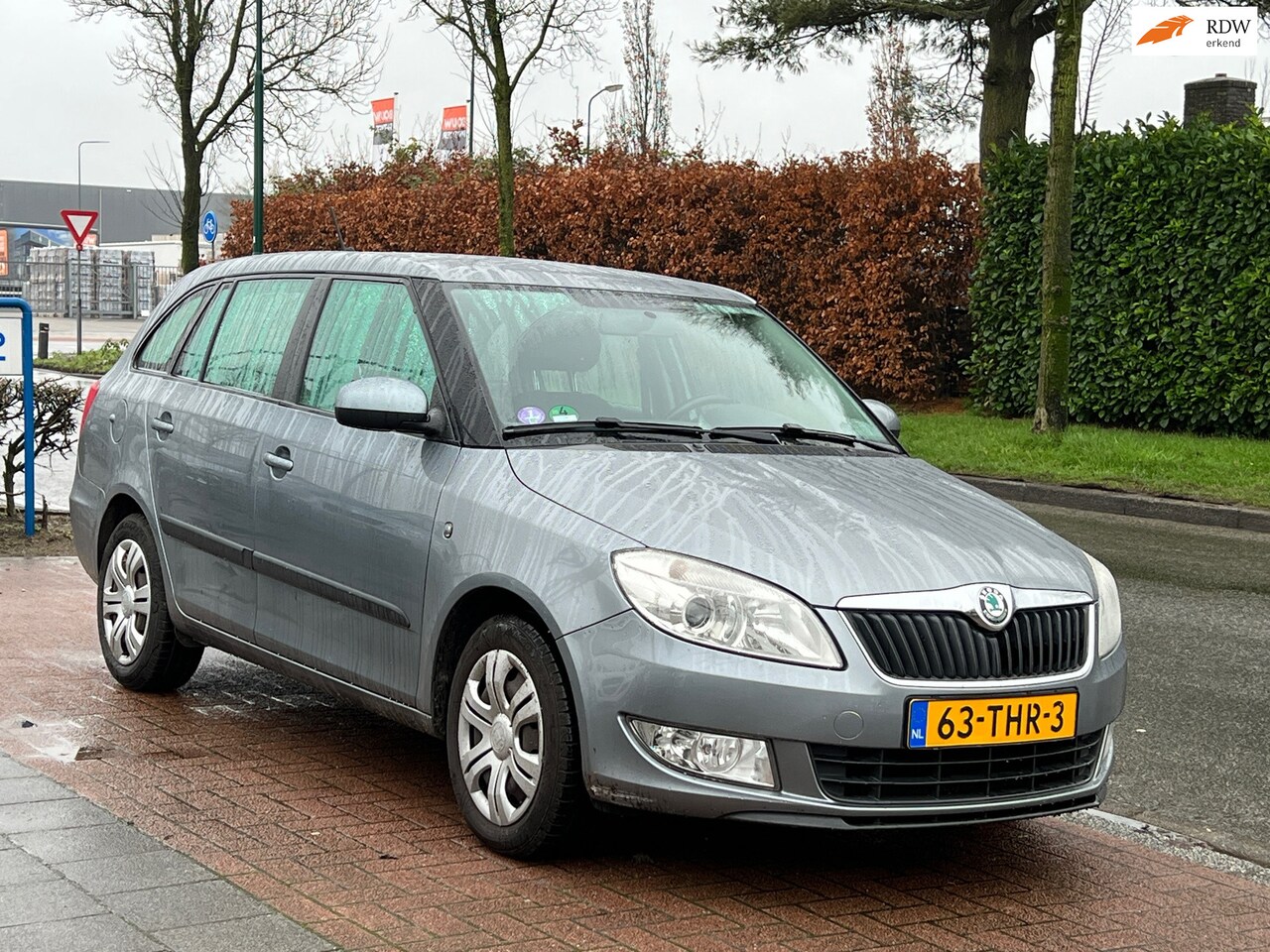 Skoda Fabia Combi - 1.2 TSI *Airco-Clima|Navi| Nette auto - AutoWereld.nl