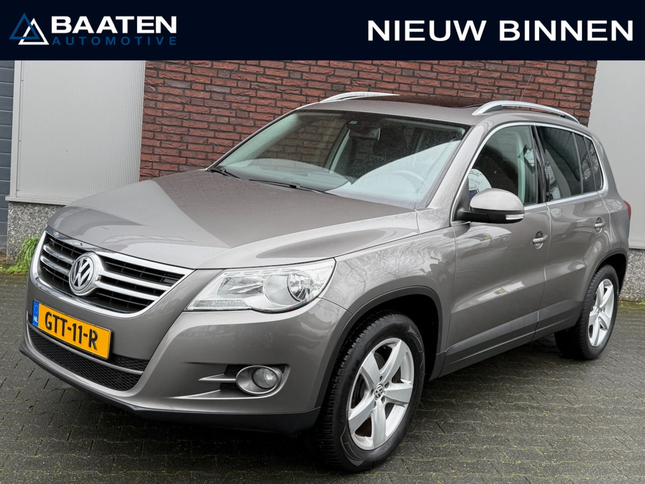 Volkswagen Tiguan - 1.4 TSI Sport&Style |Panoramadak|Navi|Trekhaak|Cruise|Clima|Youngtimer - AutoWereld.nl