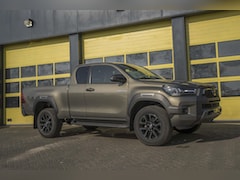 Toyota HiLux - 2.8 D-4D Xtra Cab Invincible