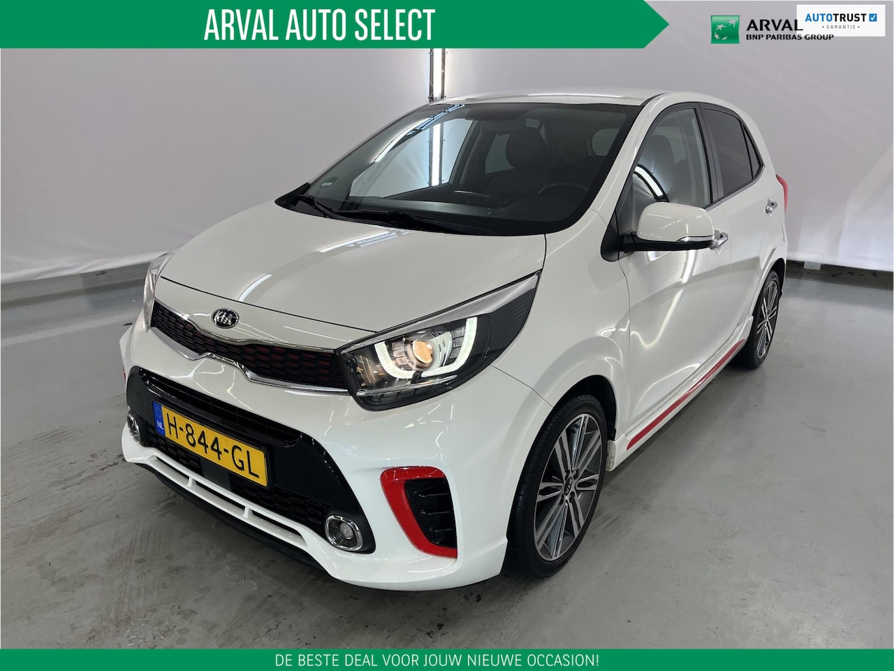 Kia Picanto - 1.0 T-GDI 100pk GT-Line | Zwart met rood leder | Navigatie | Camera | 16 Inch velgen | App - AutoWereld.nl