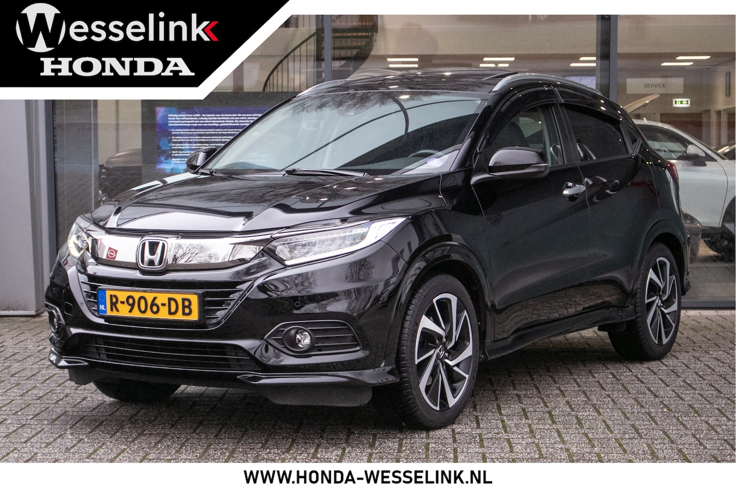 Honda HR-V - 1.5 i-VTEC Executive Automaat -All in rijklaarprijs | Navi | Trekhaak | 12 mnd Bovag gar. - AutoWereld.nl