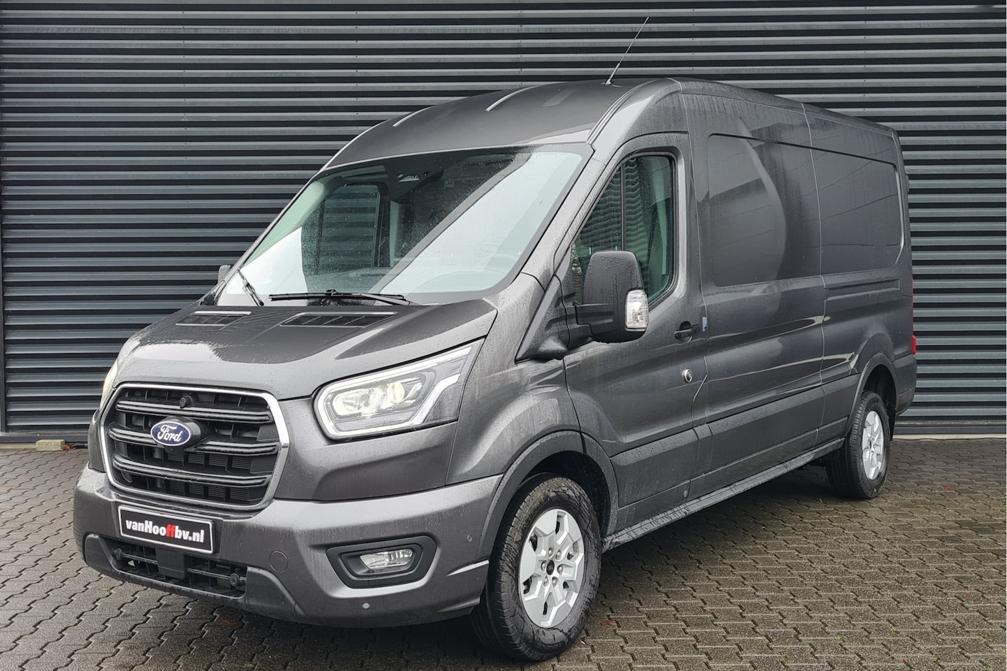 Ford Transit - 350 2.0 TDCI L3H2 Limited Adap cruise - trekhaak - - AutoWereld.nl