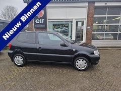 Volkswagen Polo - 1.4 "Trendline" Stuurbekrachtiging - Apk 23-02-2026