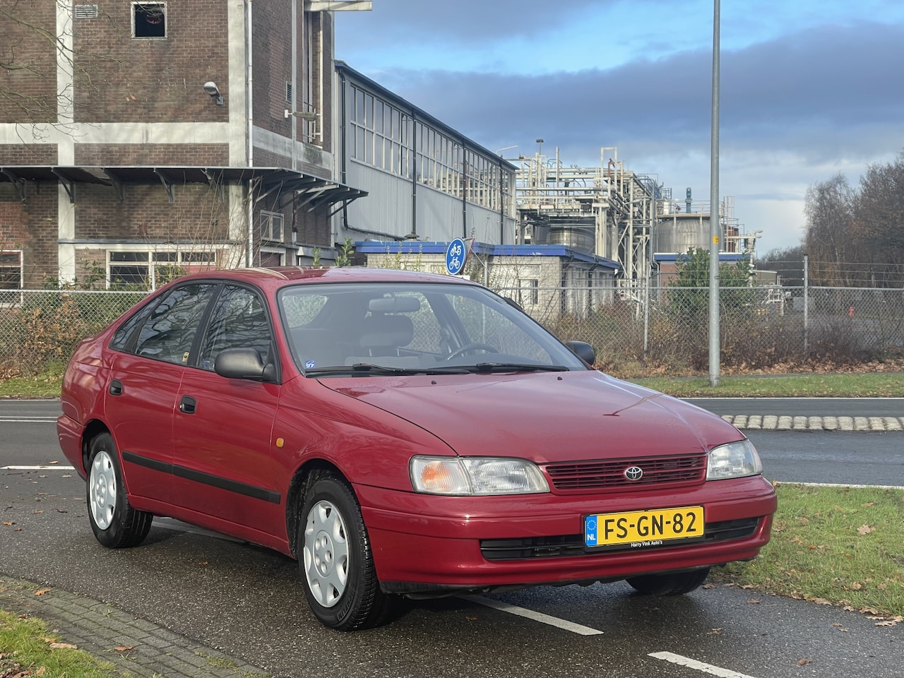 Toyota Carina E - 1.6i | In Top Staat ! | Origineel NL & NAP | - AutoWereld.nl