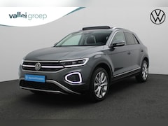 Volkswagen T-Roc - 1.0 TSI 110PK Style | Pano | IQ Light | Camera | Stuur-/stoelverwarming | Navi Discover Pr