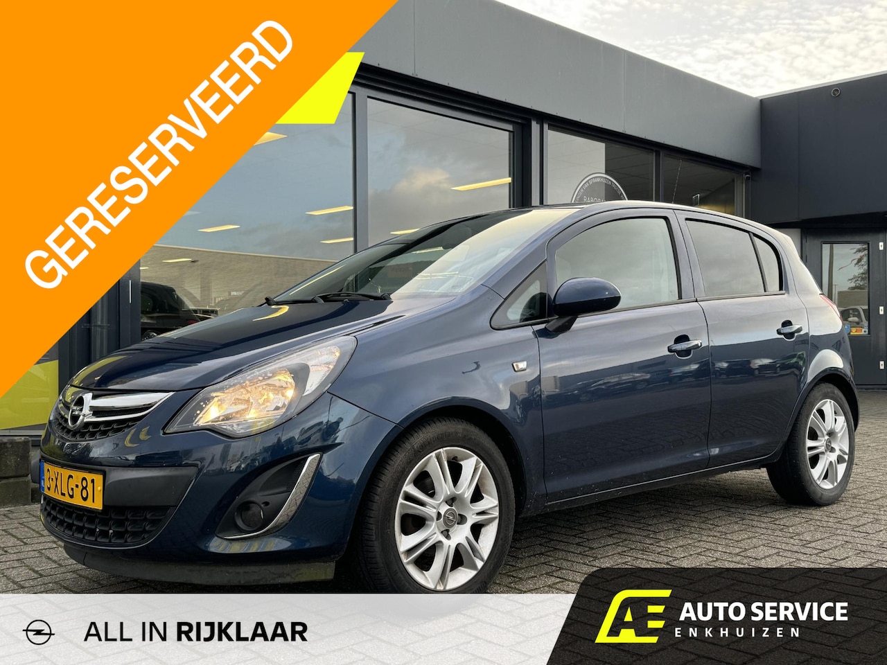 Opel Corsa - 1.2-16V BlitZ Leuke auto, vaste prijs! | Geheel dealer onderhouden | Navi | Airco | kleine - AutoWereld.nl