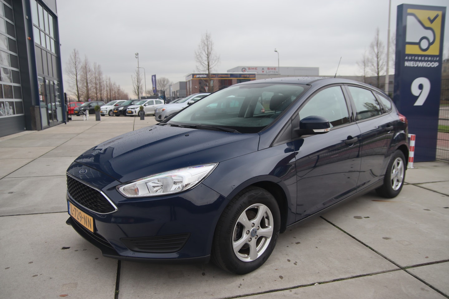 Ford Focus - 1.6 16v Ti-VCT Trendline Airco, 5drs, mooie auto! Eindejaar actie! - AutoWereld.nl