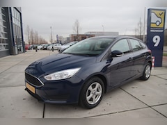 Ford Focus - 1.6 16v Ti-VCT Trendline Airco, 5drs, LMV, mooie auto Nieuwjaar actie