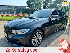 BMW 3-serie Touring - 330e xDrive High Exe M-Sport Laser Trekhaak