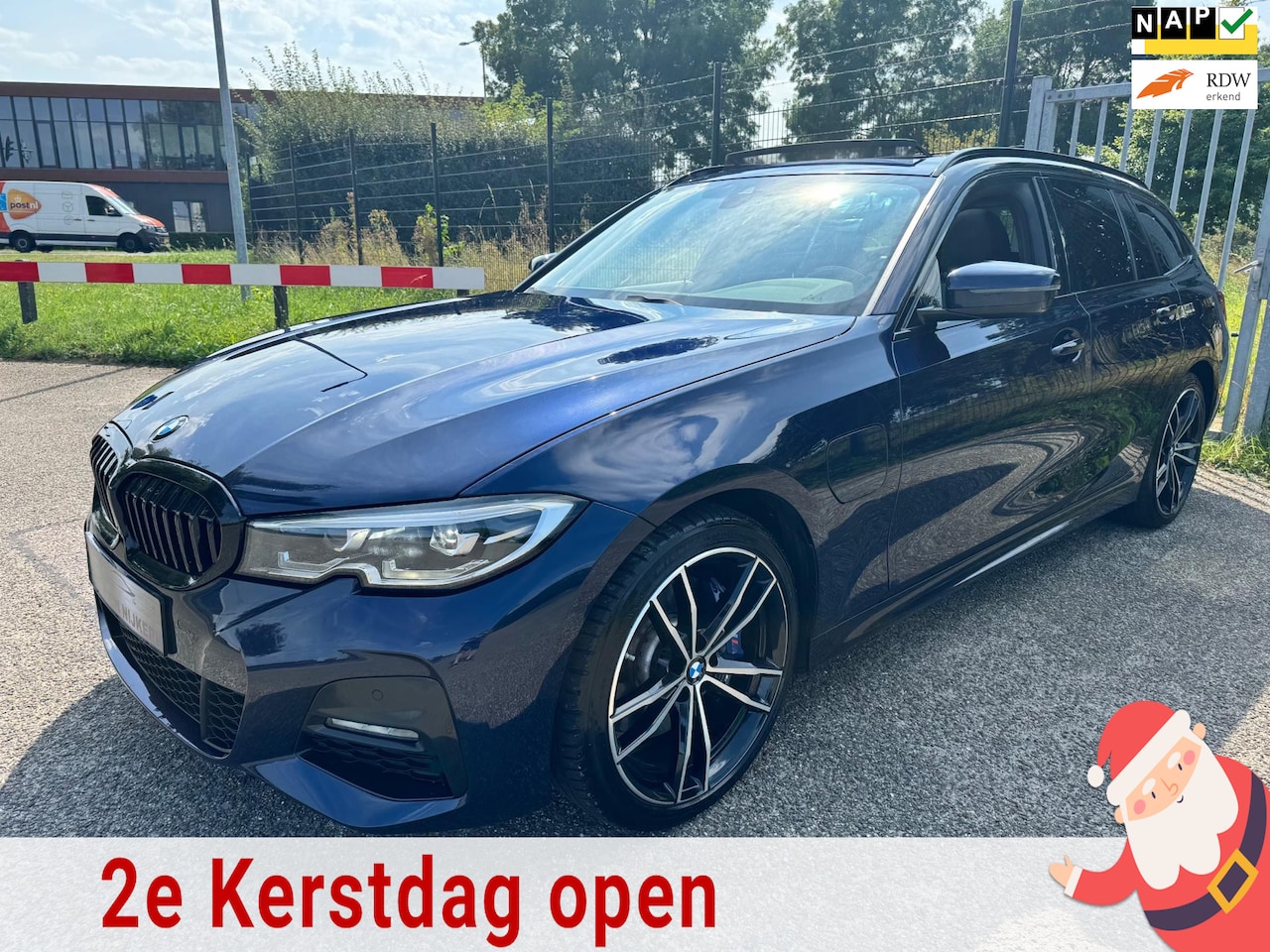 BMW 3-serie Touring - 330e High Exe M-Sport Panodak LED Trekhaak - AutoWereld.nl