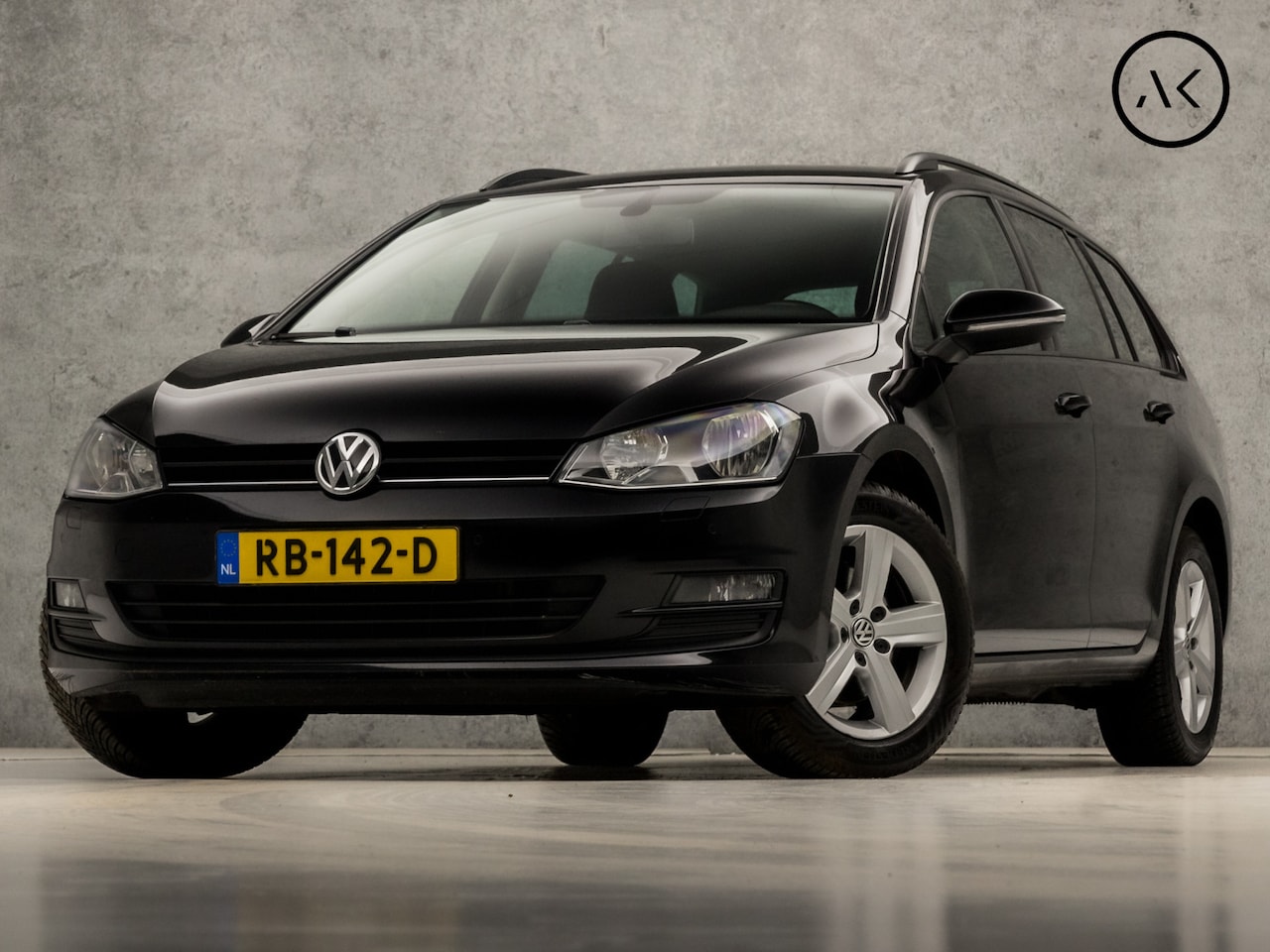 Volkswagen Golf Variant - 2.0 TDI Highline 150Pk (NAVIGATIE, CLIMATE, STOELVERWARMING, GETINT GLAS, SPORTSTOELEN, TR - AutoWereld.nl