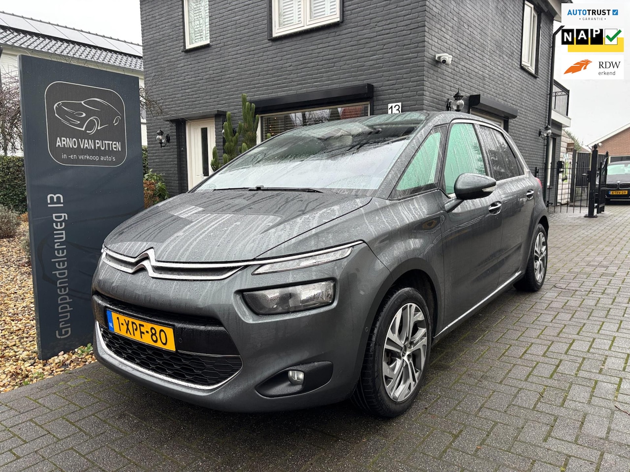 Citroën C4 Picasso - 1.6 Intensive - AutoWereld.nl