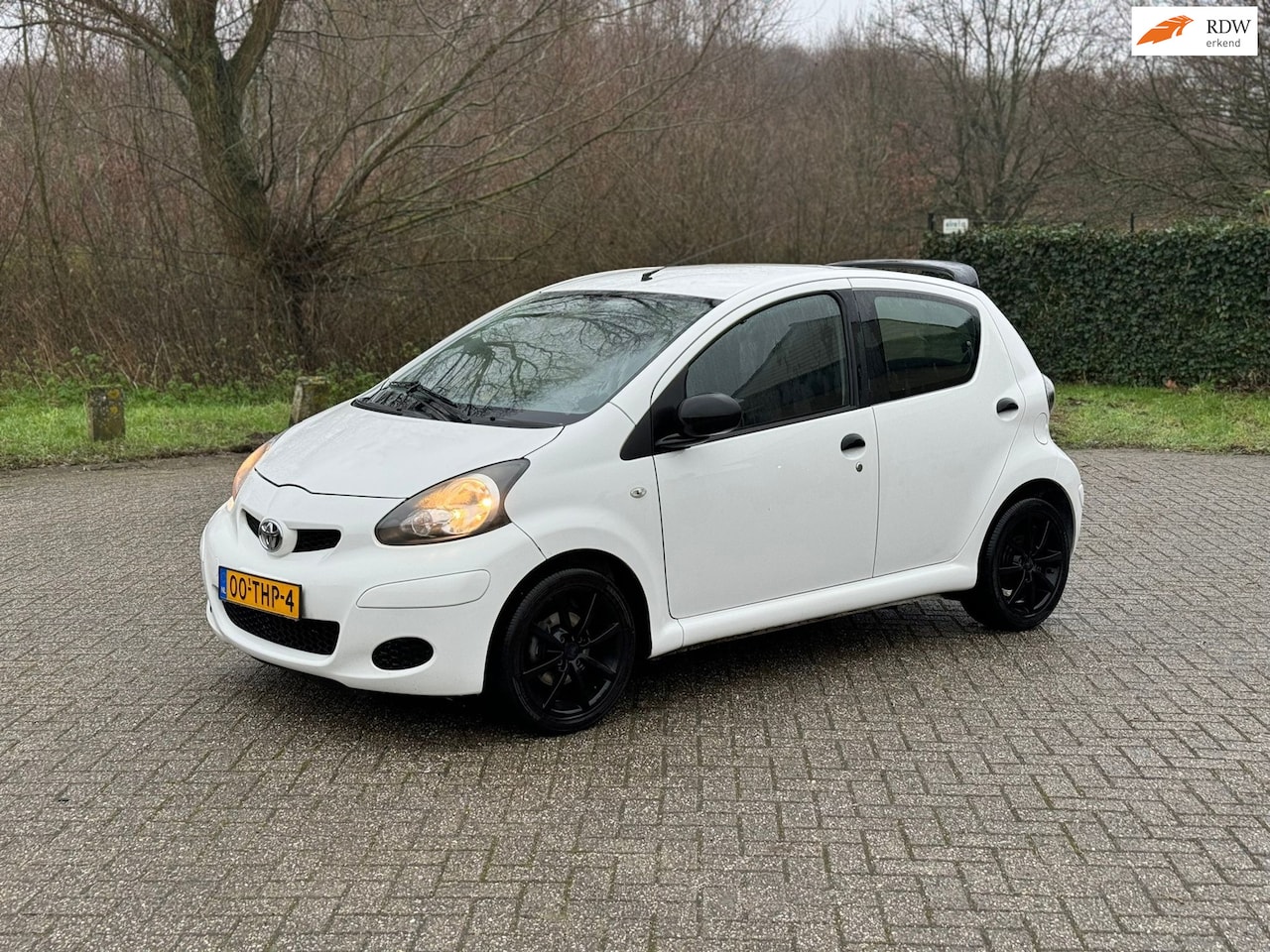 Toyota Aygo - 1.0-12V Now CARPLAY I N.A.P I AIRCO I NL-AUTO - AutoWereld.nl