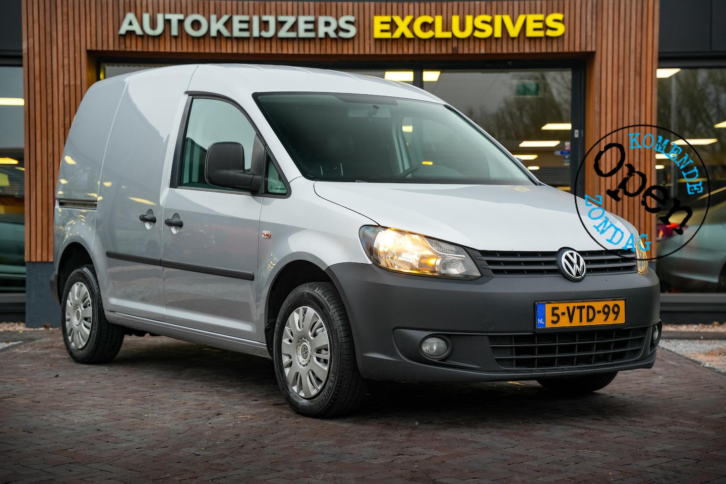 Volkswagen Caddy - 1.6 TDI Airco Navigatie Elektr. Ramen + Spiegels Schuifdeur Rechts BTW Auto - AutoWereld.nl