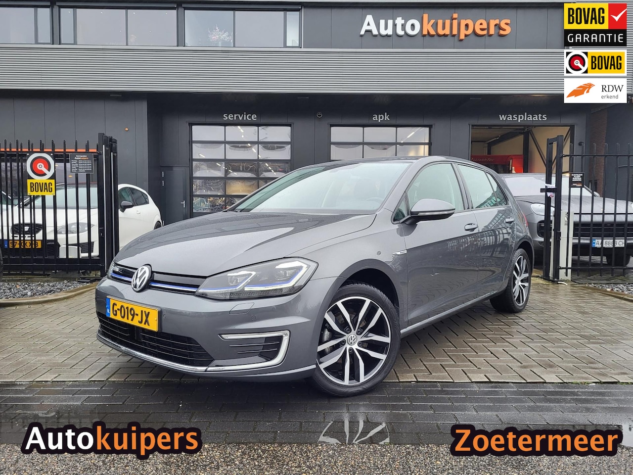 Volkswagen e-Golf - | Camera, AppleCarPlay/AndroidAuto, adaptive cruise control, LED dagrijverlichting en navi - AutoWereld.nl