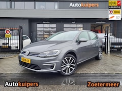 Volkswagen e-Golf - 36 kWh | Camera, AppleCarPlay/AndroidAuto, adaptive cruise control, LED dagrijverlichting