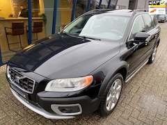 Volvo XC70 - 3.0 T6 Summum 285PK Automaat LEER / SUNROOF / NAVI