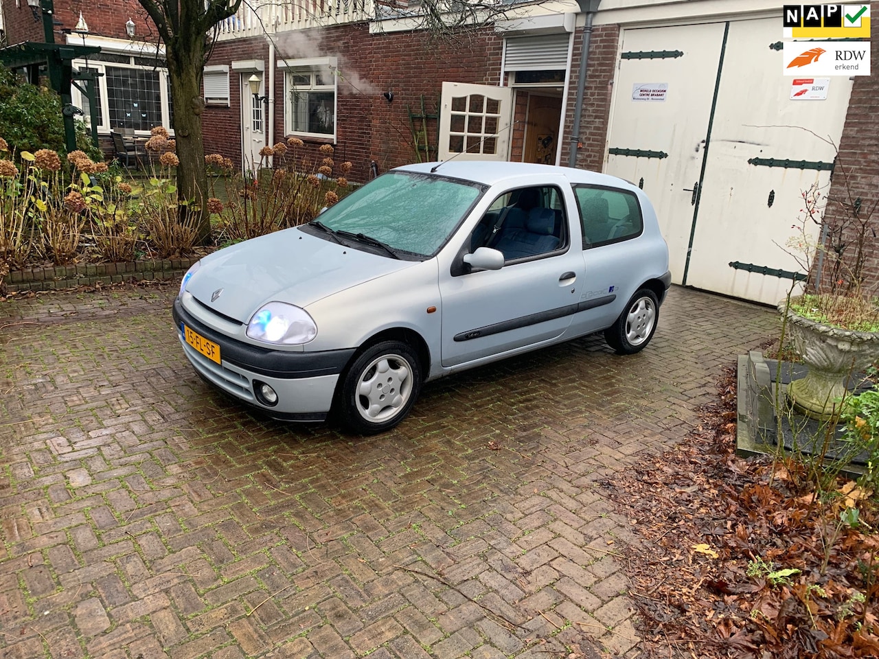 Renault Clio - 1.4-16V luxe Si Mtv edition - AutoWereld.nl