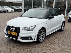 Audi A1 - 1.2 TFSI Ambition S-line / Trekhaak / Navigatie / Bluetooth / Cruise Control