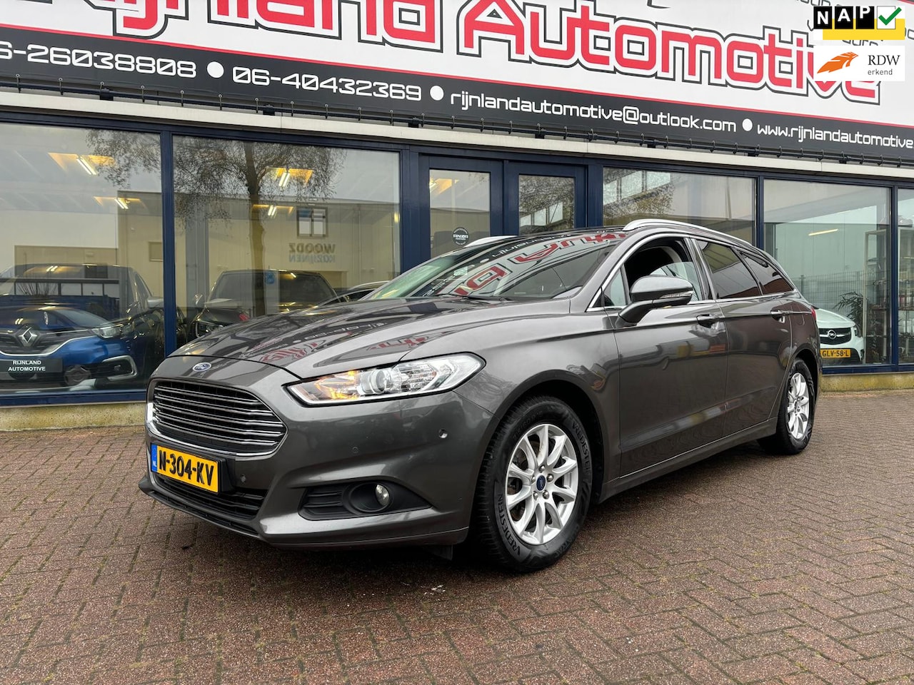 Ford Mondeo Wagon - 1.5 Titanium Lease Edition 1.5 Titanium Lease Edition - AutoWereld.nl