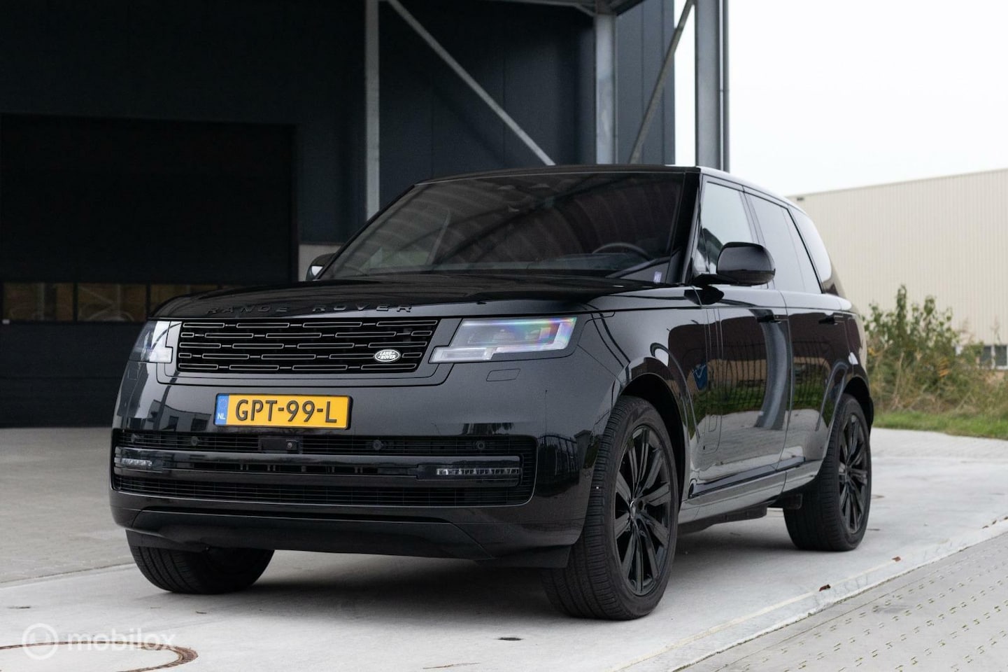 Land Rover Range Rover - 3.0 P440e Autobiography - AutoWereld.nl