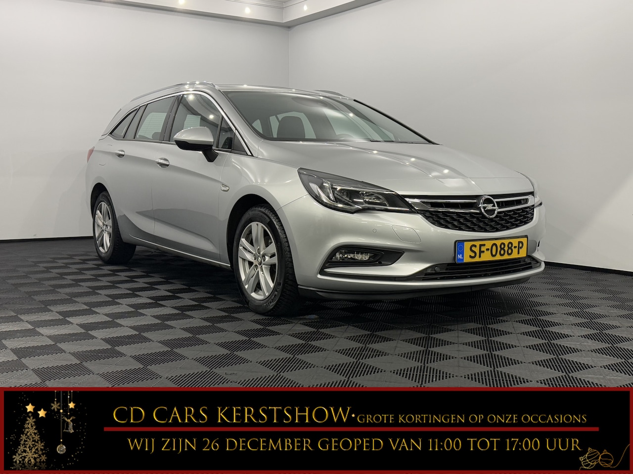 Opel Astra Sports Tourer - 1.0 Innovation Half leder, Parkeer sensoren, Navi, Rijstrook correctie, Clima - AutoWereld.nl