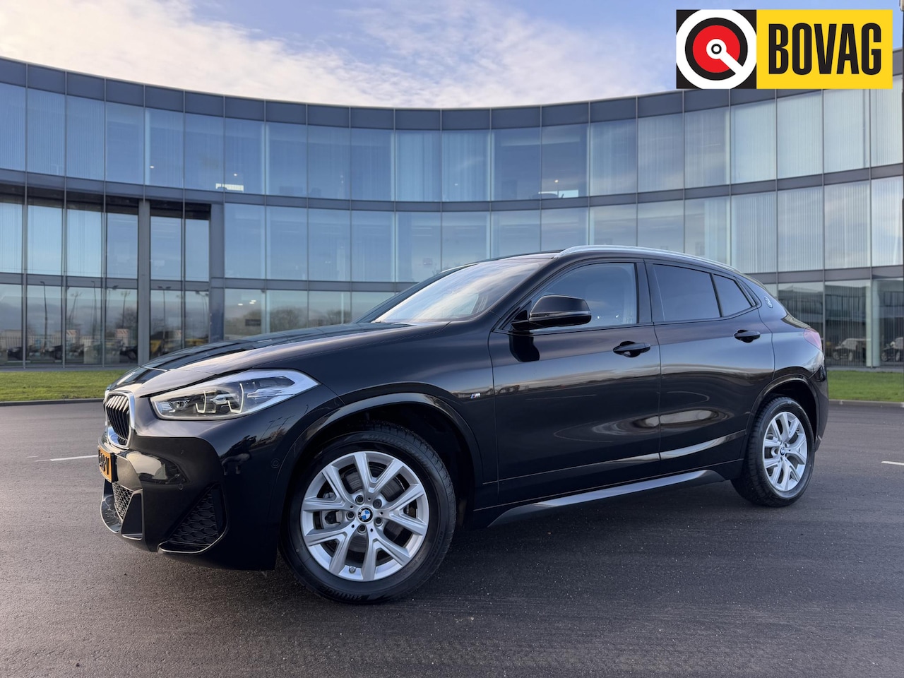 BMW X2 - sDrive18i High Executive M-sport, panorama, leder, camera - AutoWereld.nl