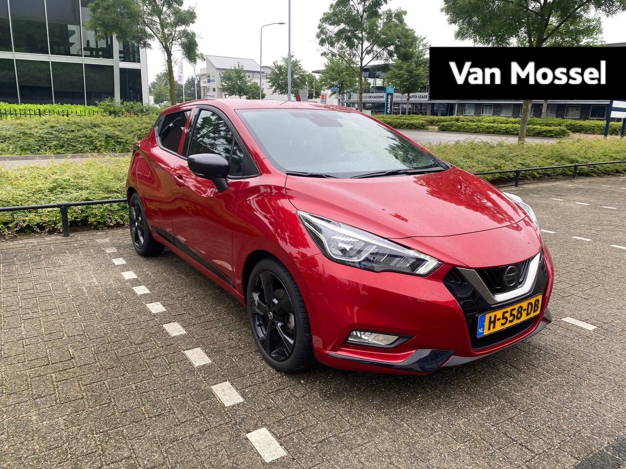 Nissan Micra - 1.0 IG-T N-Sport | Achteruitrijcamera | Cruise Control | Navigatie | Alcantara/lederen bek - AutoWereld.nl