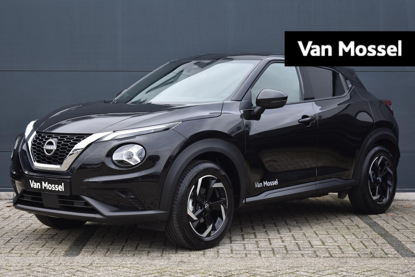 Nissan Juke - 1.0 DIG-T N-Connecta 114pk | Automaat | Achteruitrijcamera | Parkeersensoren | Apple CarPl - AutoWereld.nl