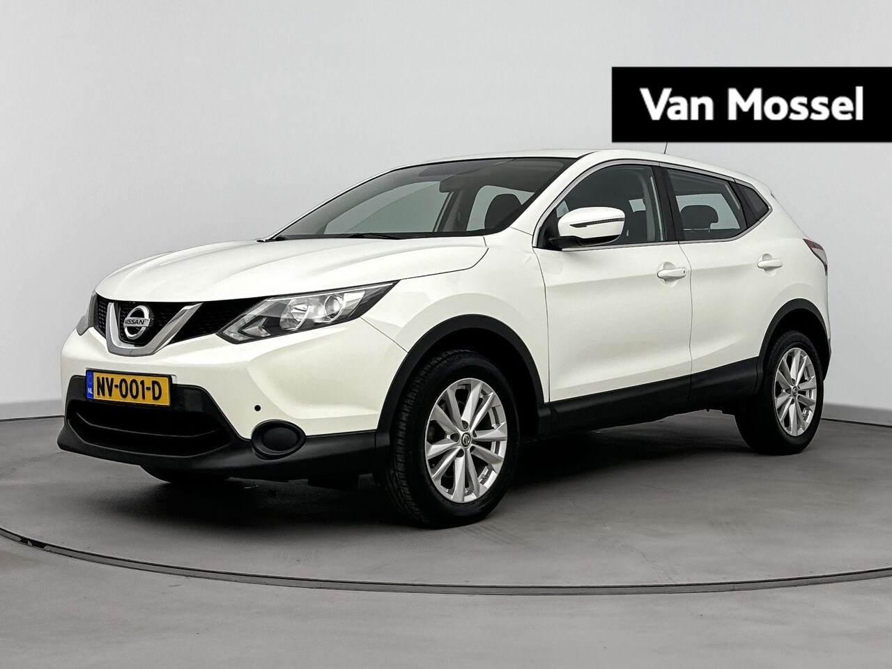 Nissan Qashqai - 1.2 Visia | Parkeersensoren | Airco | Cruise Control | Bluetooth - AutoWereld.nl