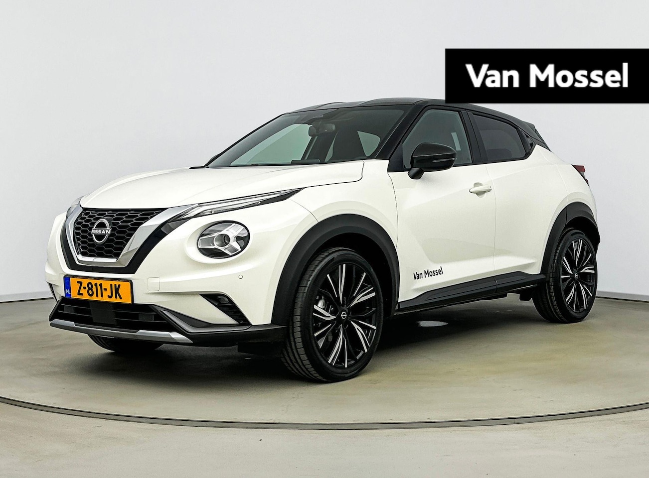 Nissan Juke - 1.0 DIG-T N-Design Cruise Control | Navigatie | Achteruitrijcamera | Climate Control - AutoWereld.nl