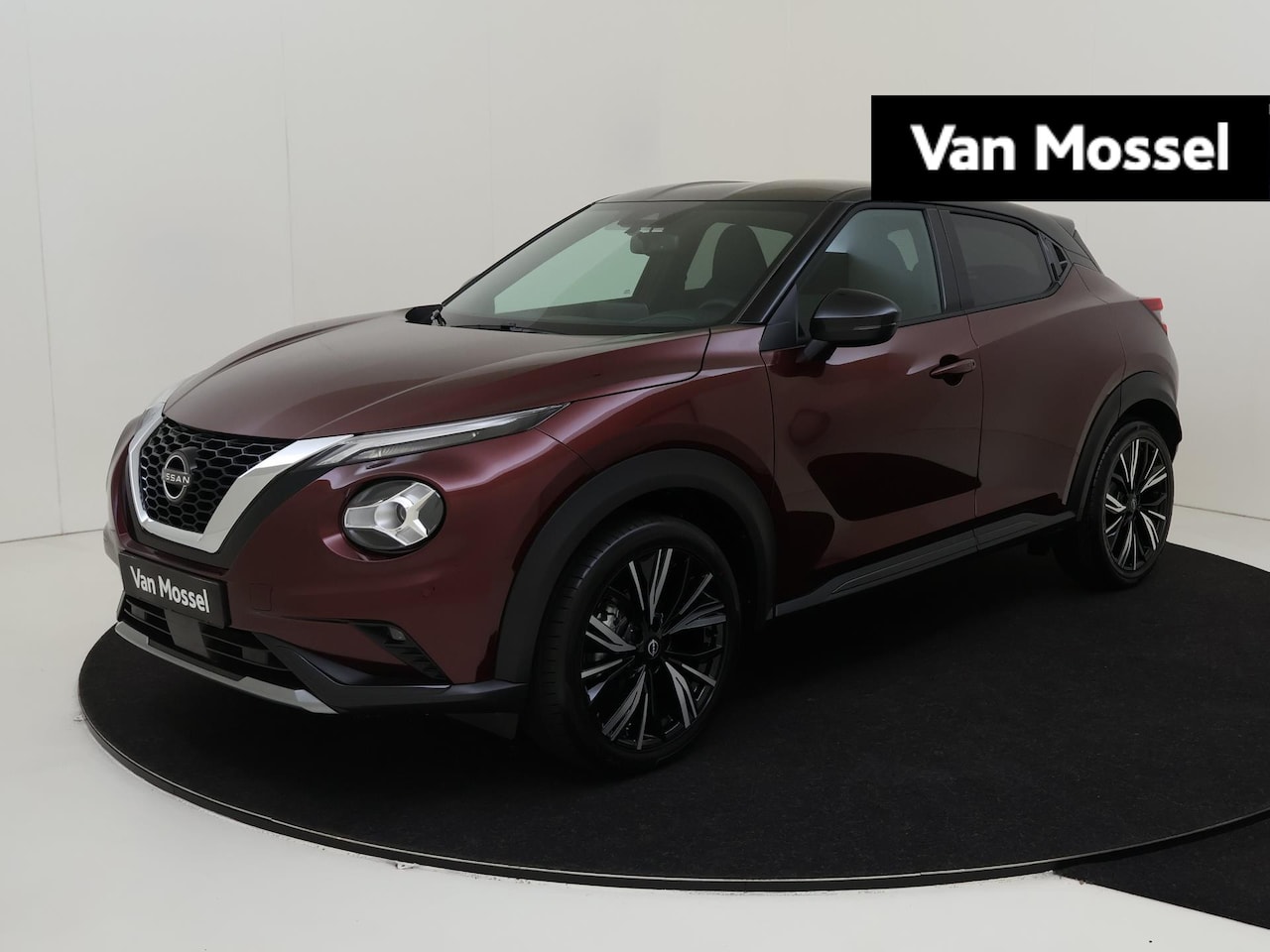 Nissan Juke - 1.0 DIG-T N-Design | Carplay | Achteruitrijcamera | Navigatie | Parkeersensoren | Lichtmet - AutoWereld.nl