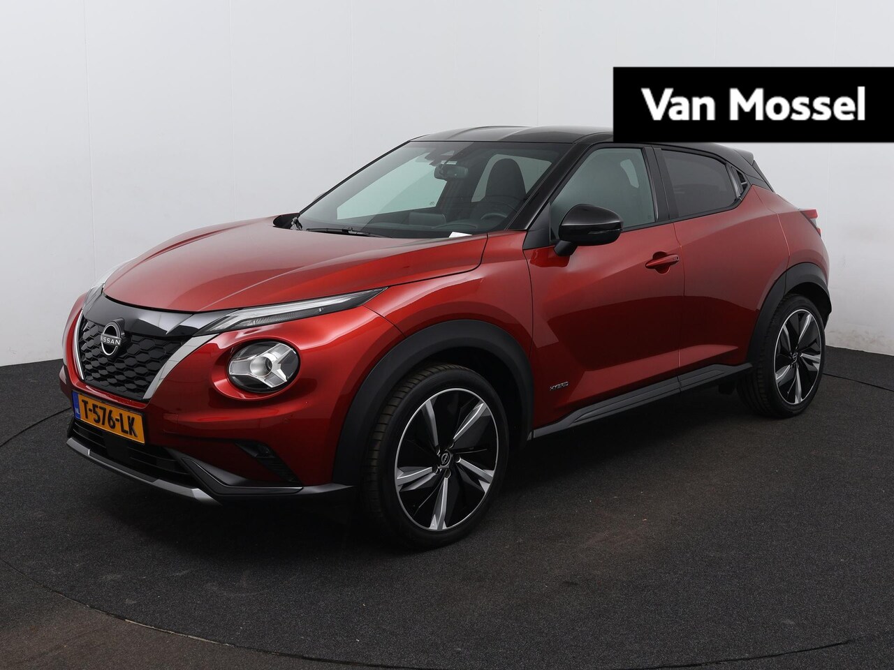 Nissan Juke - 1.6 Hybrid N-Design | Navi | ECC | PDC | LMV | Cam | LED | - AutoWereld.nl