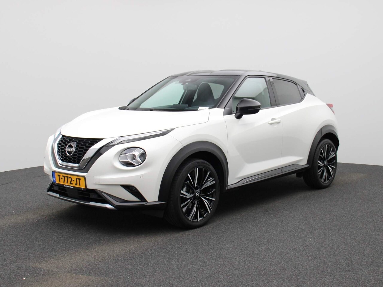 Nissan Juke - 1.0 DIG-T N-Design | Navigatie | 19 inch Velgen | Parkeersensoren | LED Lampen | Camera | - AutoWereld.nl