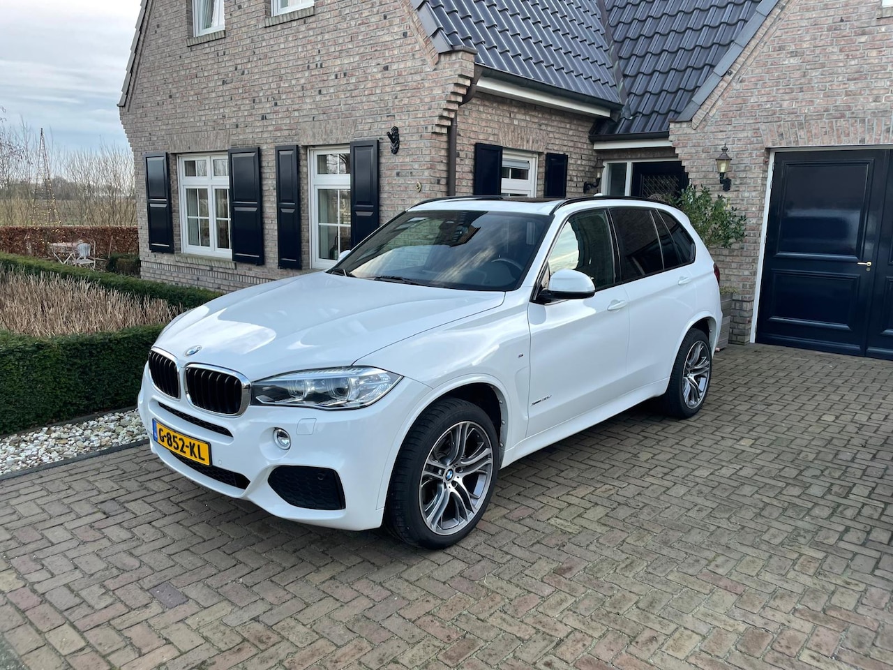 BMW X5 - 3.0d xDrive High Executive 130.000KM !! - AutoWereld.nl