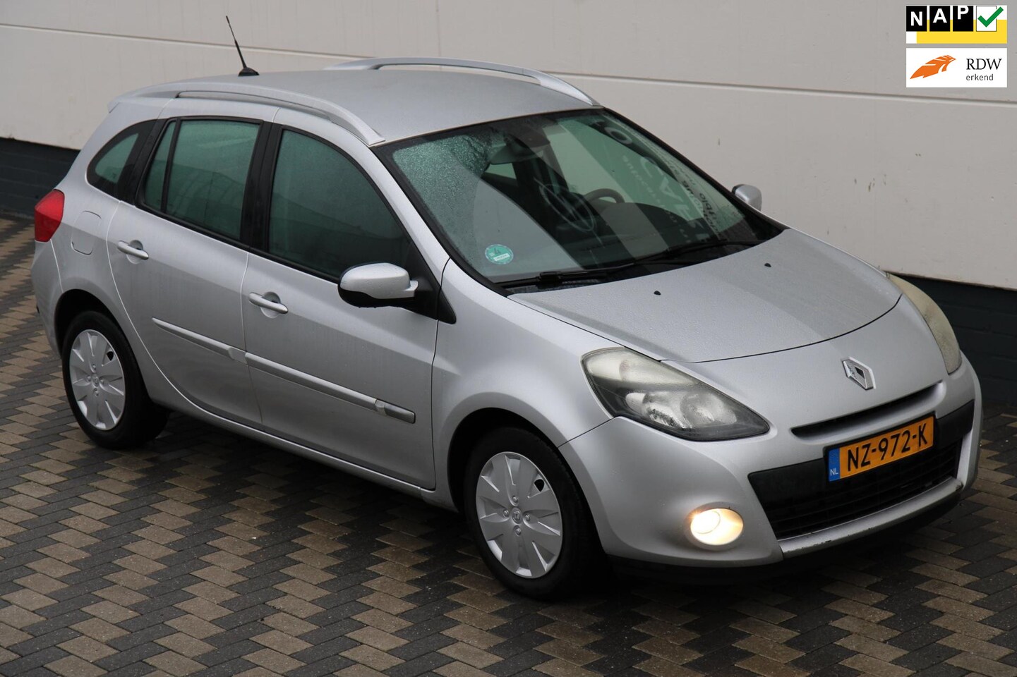 Renault Clio Estate - 1.5 dCi Night & Day Cruise Navi - AutoWereld.nl