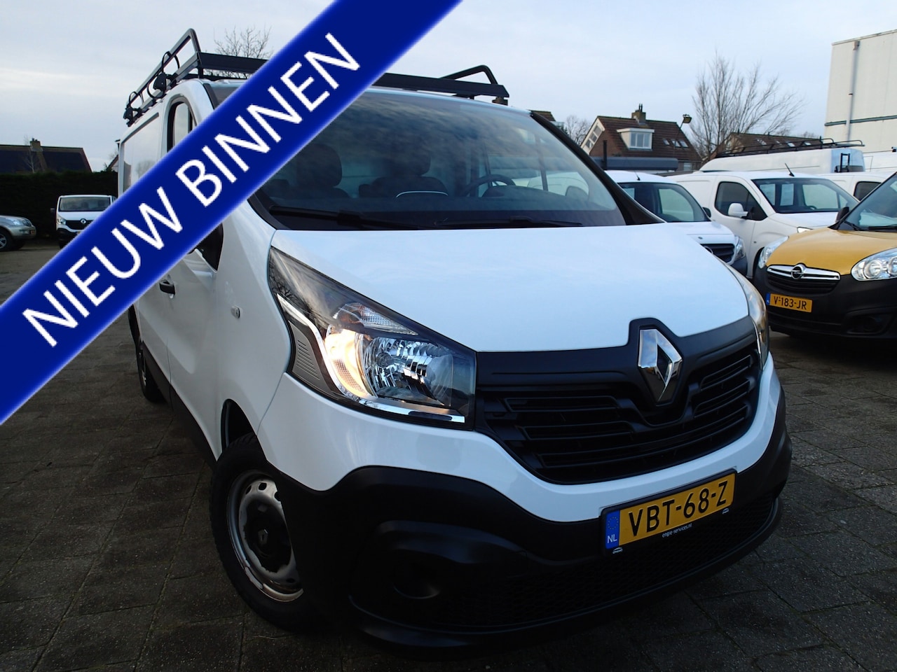 Renault Trafic - 1.6 dCi T29 L1H1 Comfort Energy 43.000 KM GEREDEN!!!!!!! - AutoWereld.nl