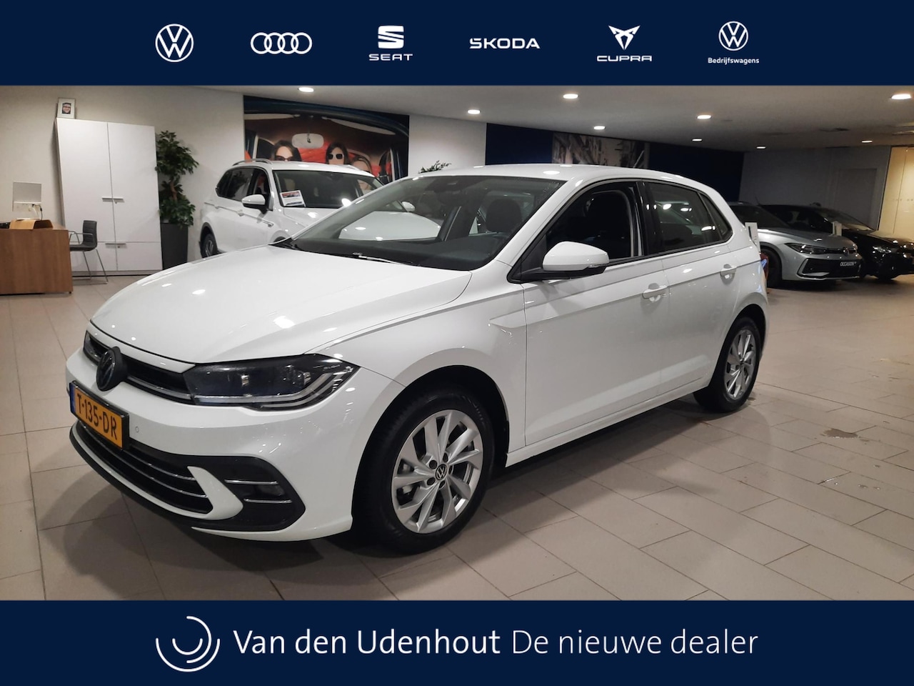 Volkswagen Polo - 1.0 TSI Style | 16" Palermo | App Connect - AutoWereld.nl