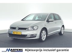 Volkswagen Golf - 1.0 TSI 116pk H6 Highline Bluemotion Trekhaak Camera Navigatie