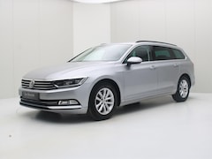 Volkswagen Passat Variant - 1.6 TDI 120pk DSG7 Comfortline Business [ LED+CAMERA+STOELVERWARMING+CLIMAAT+PDC+CARPLAY ]