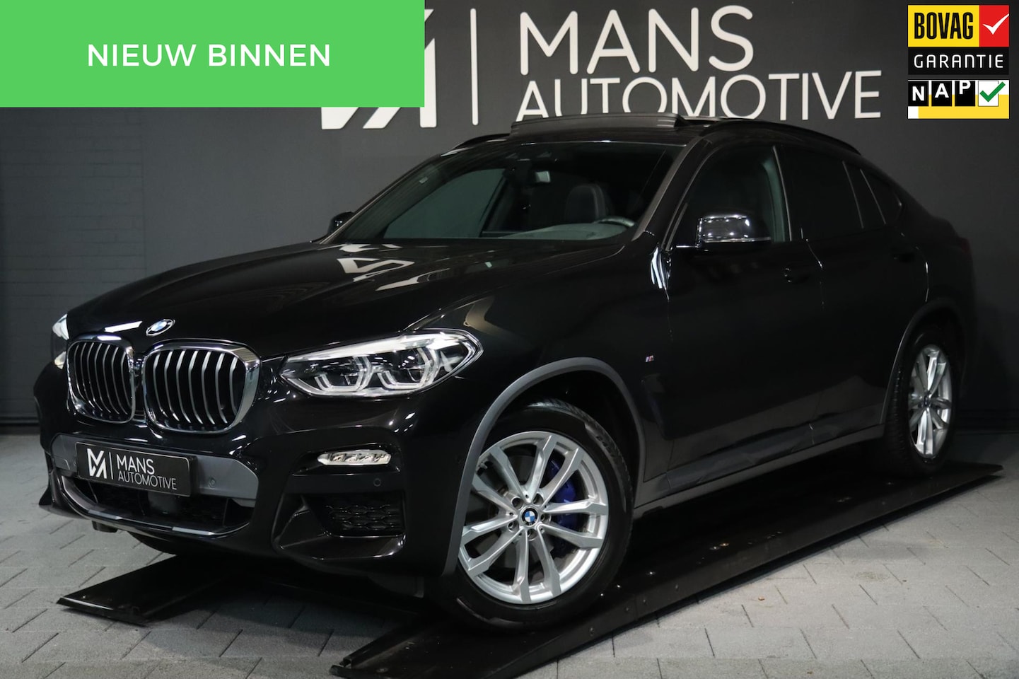 BMW X4 - XDrive30i M Sport / PANODAK / KEYLESS / HUD / CAMERA / 19'' - AutoWereld.nl