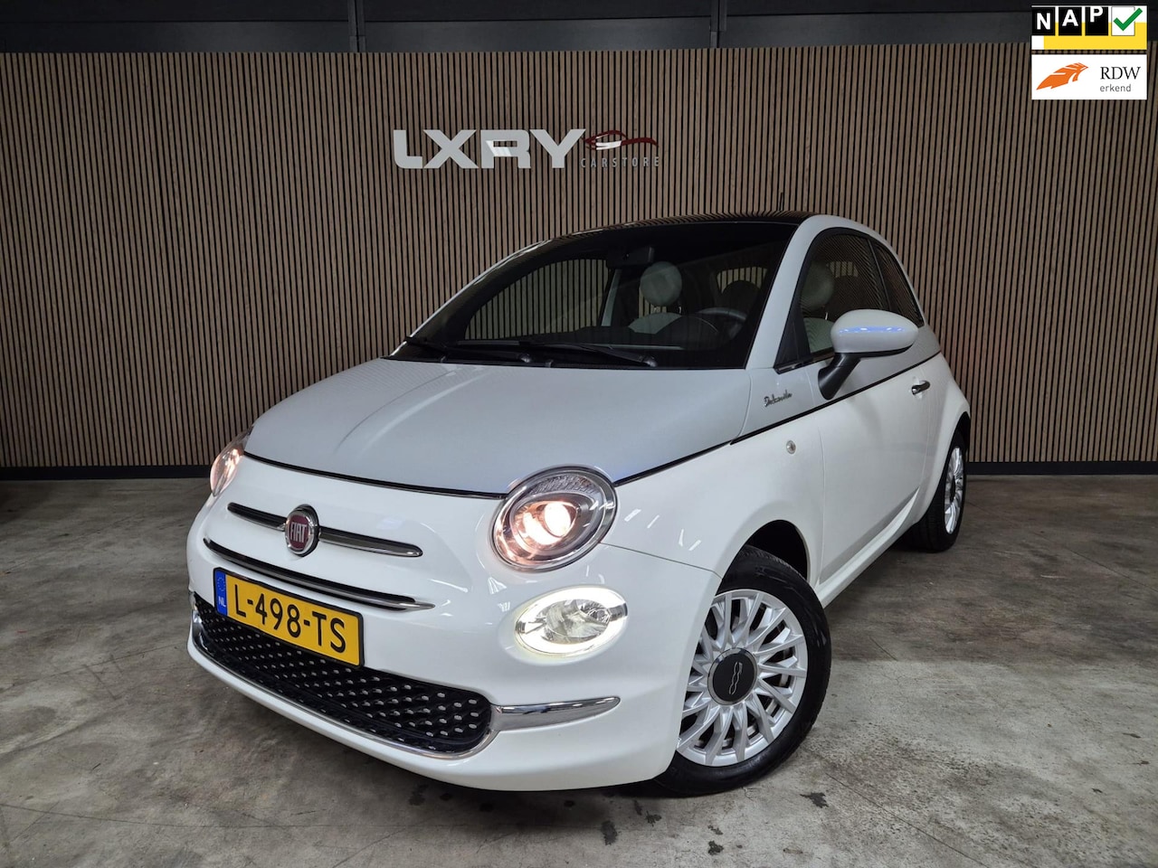 Fiat 500 - 1.0 Hybrid Dolcevita | Airco | Cruise | Panoramadak | PDC | - AutoWereld.nl