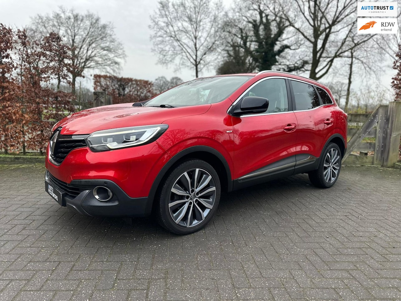 Renault Kadjar - 1.2 TCe Bose | R-Link| LED| Keyless| PDC - AutoWereld.nl