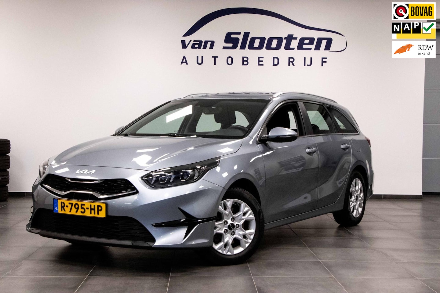 Kia Cee'd Sportswagon - Ceed 1.5 T-GDi DynamicLine| Navigatie|Trekhaak| Camera| Facelift Model - AutoWereld.nl