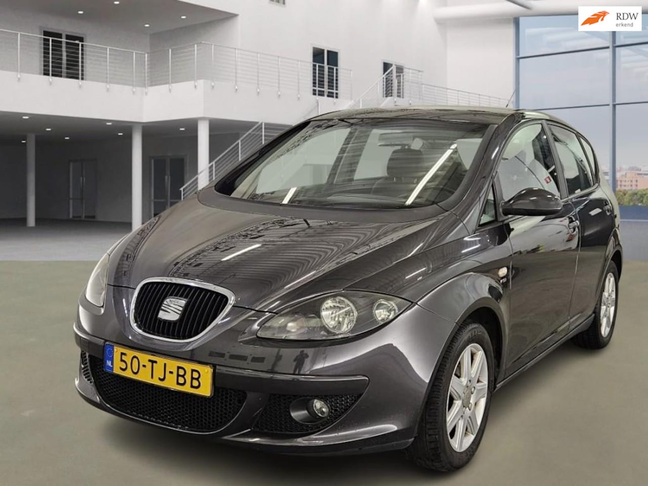 Seat Altea - 2.0 FSI Stylance AIRCO LEDER CRUISE 2 X SLEUTELS - AutoWereld.nl