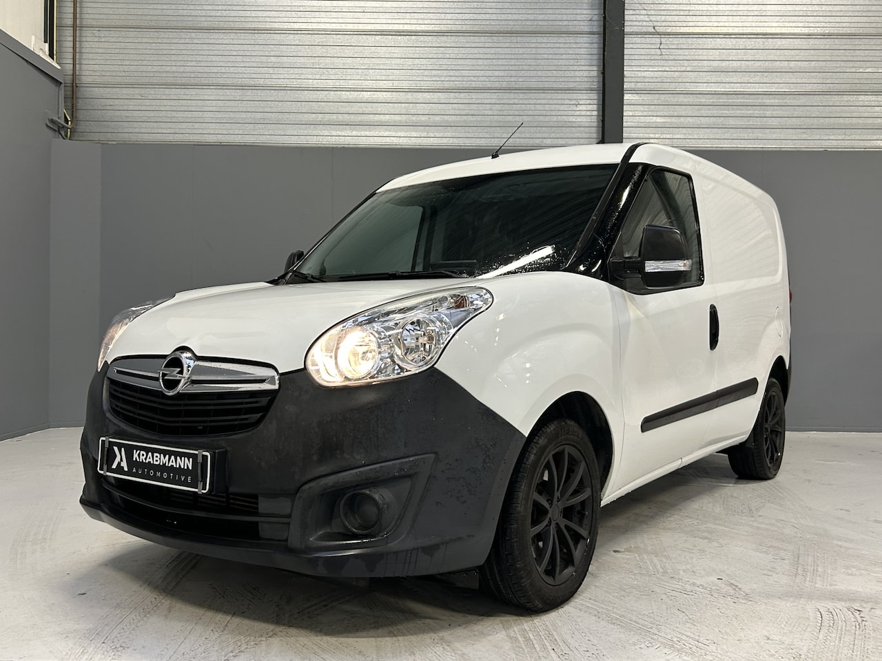 Opel Combo - 1.3 CDTi L1H1 Edition Airco|Apple Carplay|Schuifdeur|Trekhaak - AutoWereld.nl